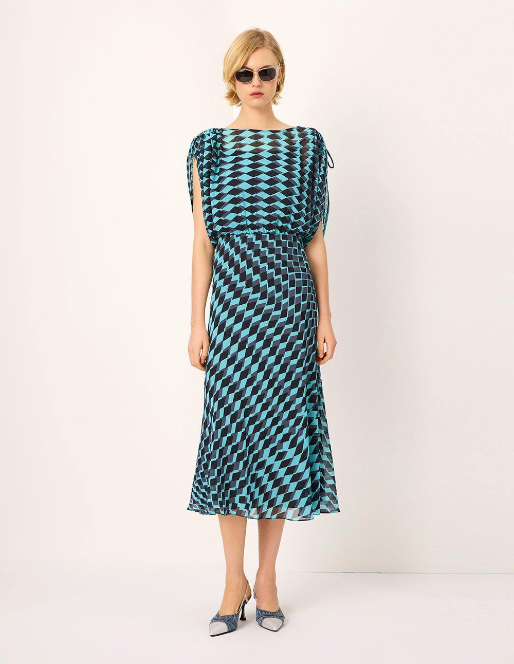MARYLING Round Neck Short-Sleeve Geometric Print Empire-Waist Midi Dress