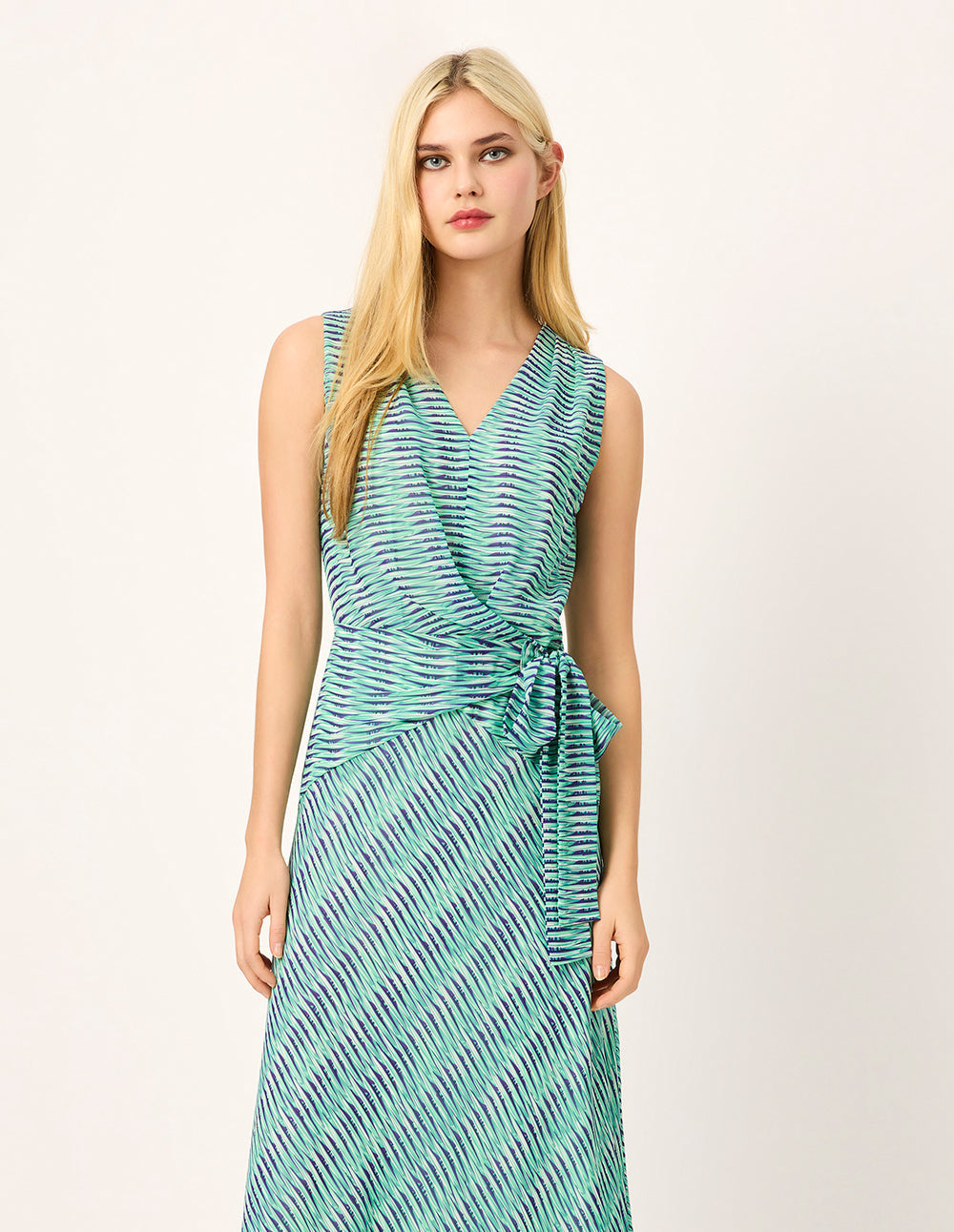 MARYLING V-Neck Sleeveless Rattan Printing Wrap Dress