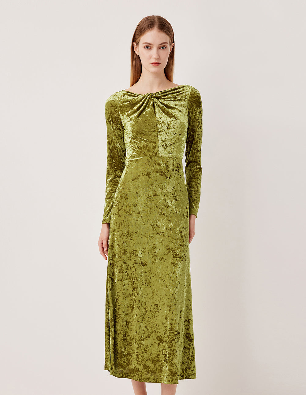 MARYLING Twist V-Neck Gold Velvet Long Sleeve Evening Gown