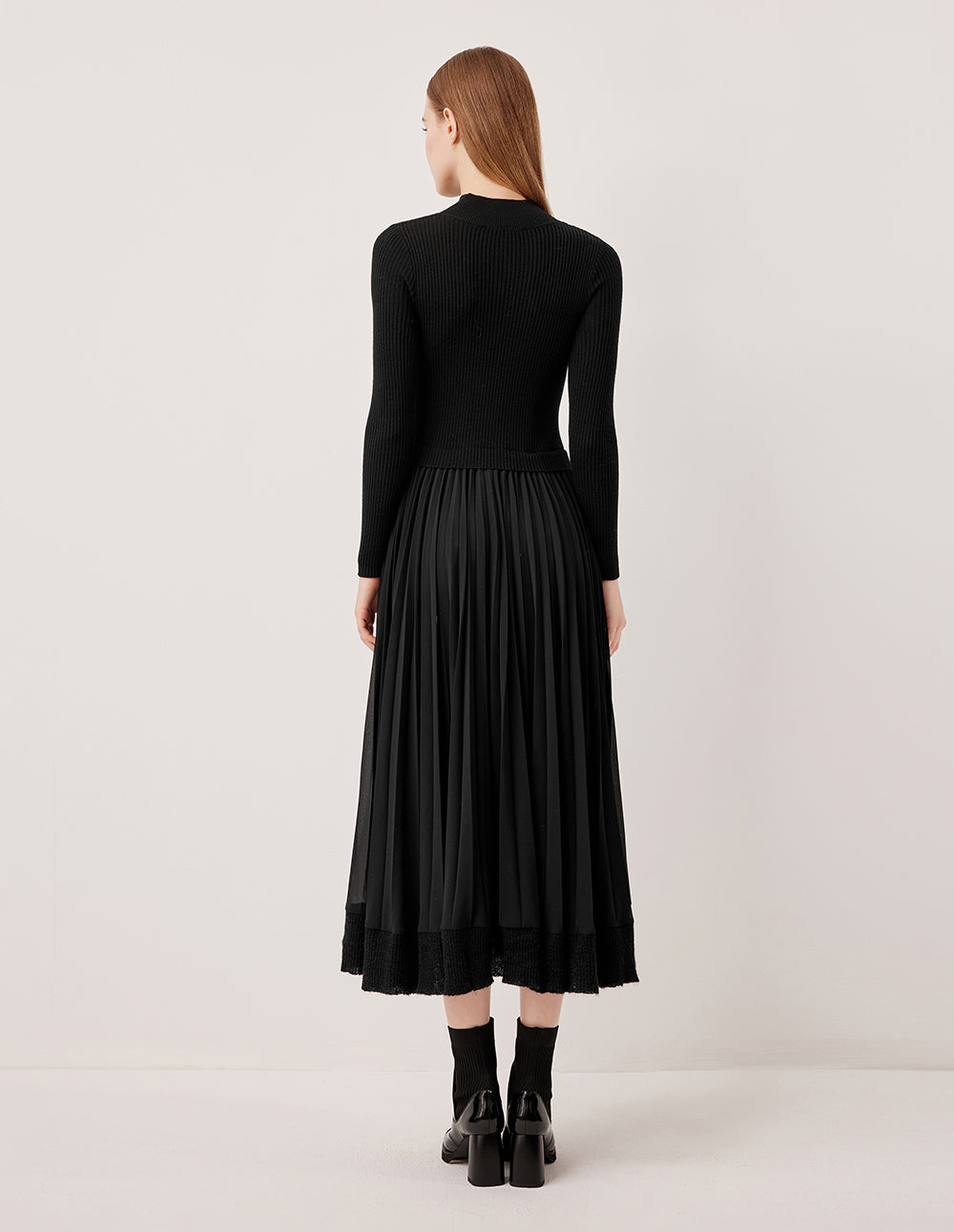 MARYLING Round Neck Long Sleeve Patchwork Wool Pleated Midi Knit Dress