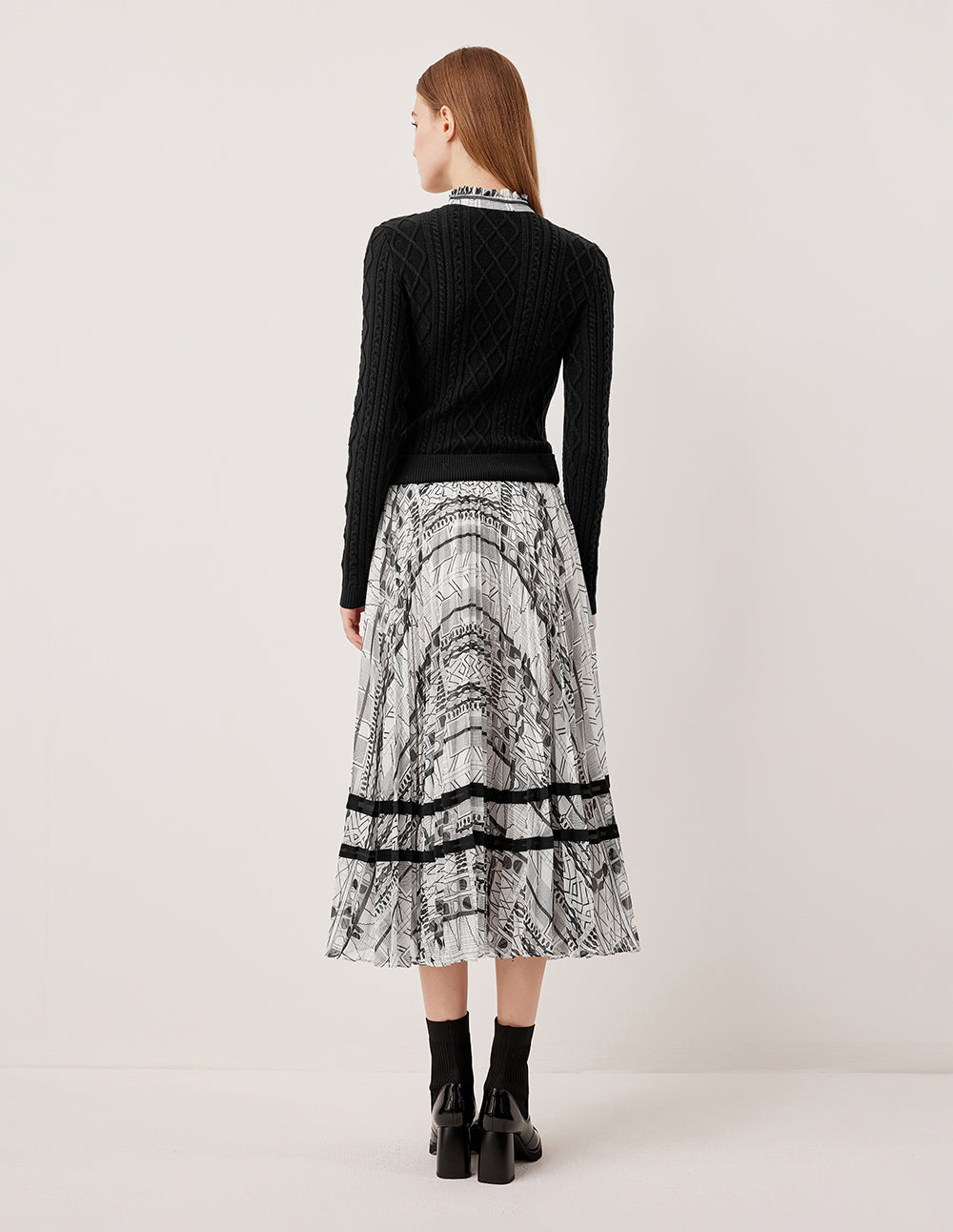 MARYLING Stand Collar Tie-Front Print Knit Midi Dress