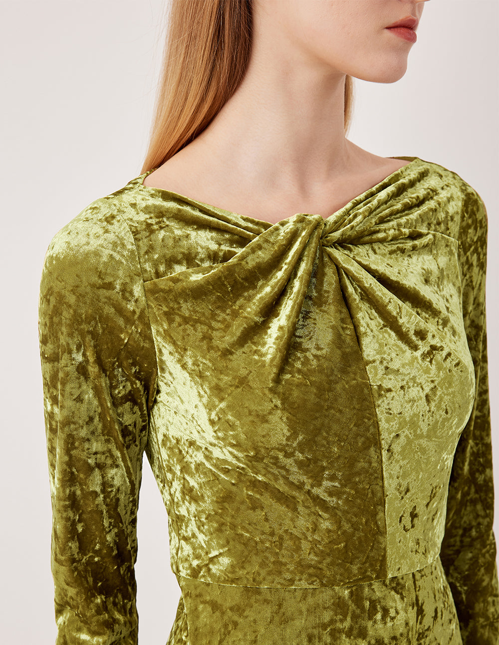 MARYLING Twist V-Neck Gold Velvet Long Sleeve Evening Gown